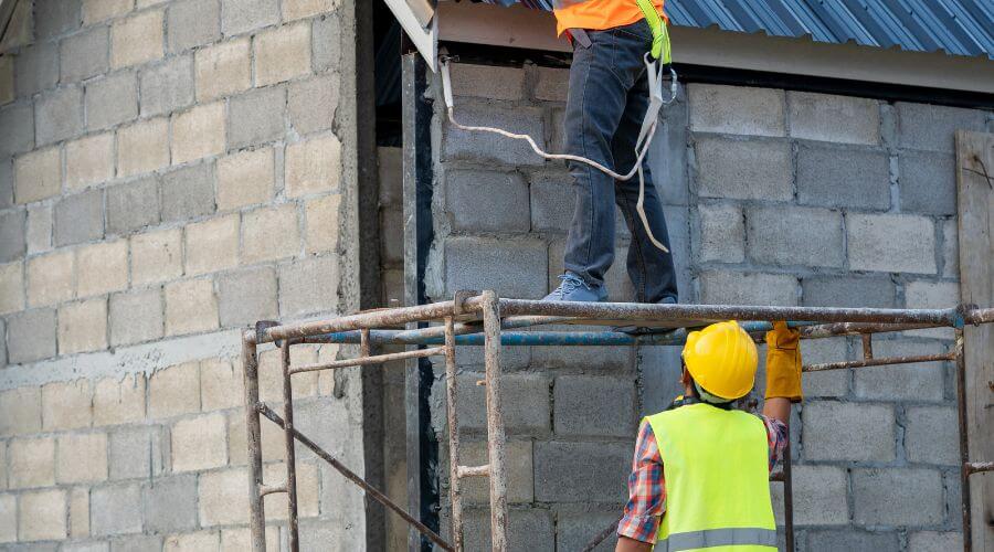 Professional residential roofers in Manitowish Waters, WI